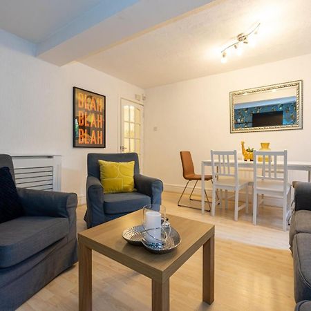 Apartament Guestready - Charming Haven In Knowledge Quarter Liverpool Zewnętrze zdjęcie